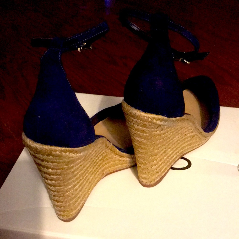 Brand New Aldo Wedge - Picture 3 of 5